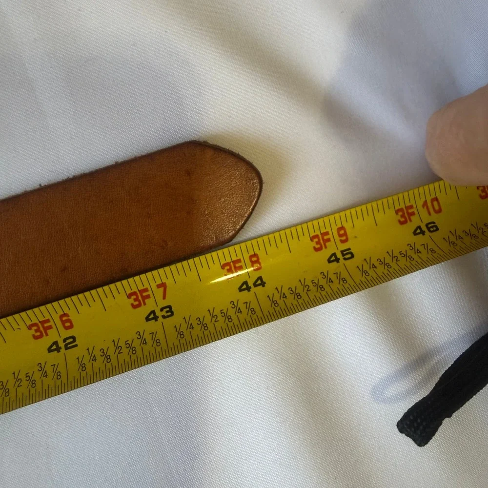 American Eagle Outfitters Mens Tan Brown Leather Belt Contrast Stitching 44 Inch